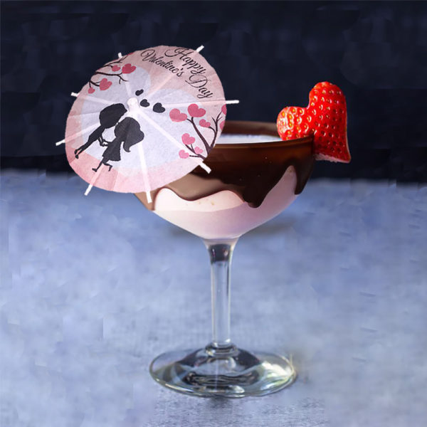 Valentine Kiss Cocktail Umbrella in Cocktail